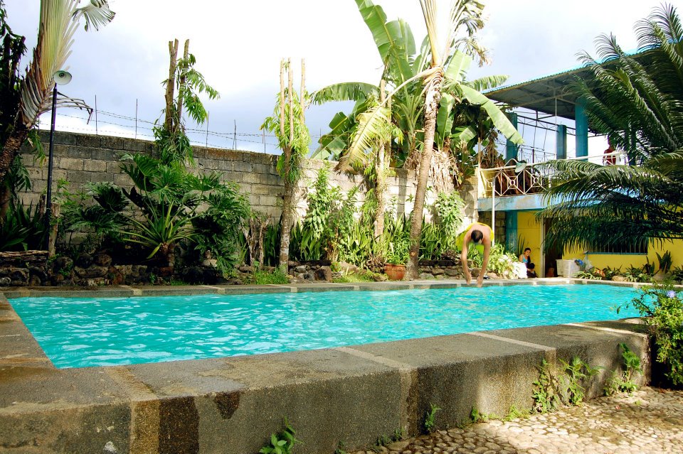 Resorts and Other Swimming Spots in Lucena City